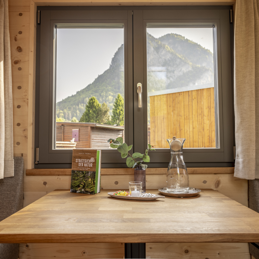 Tiny Lodges mit schöner Terrasse und Aussicht